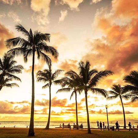 Aqua Palms Waikiki Ocean View Lanai Parking Included Appartement Honolulu Buitenkant foto