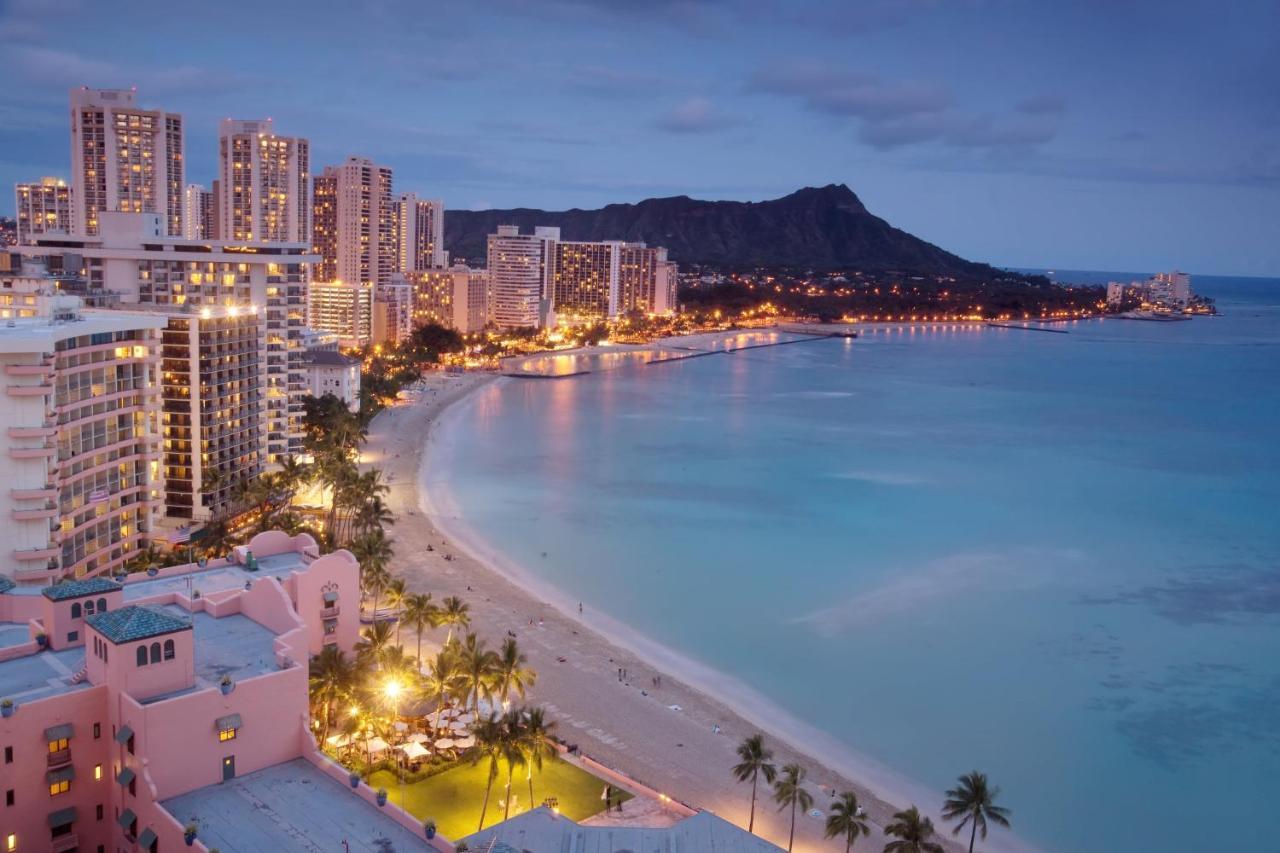 Aqua Palms Waikiki Ocean View Lanai Parking Included Appartement Honolulu Buitenkant foto